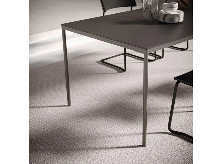 Onderstel Tafel Trento keramiek ronde poot Zumsteg by Willisau