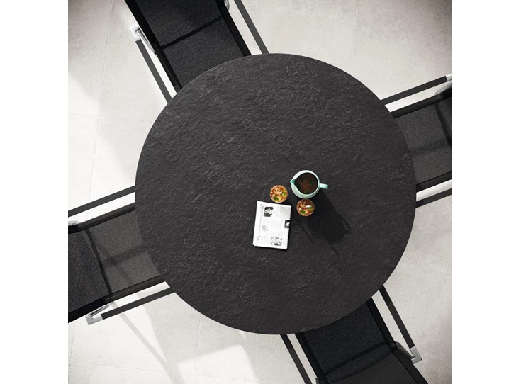 Bovenkant Ronde tafel Lineo keramiek Zumsteg by Willisau