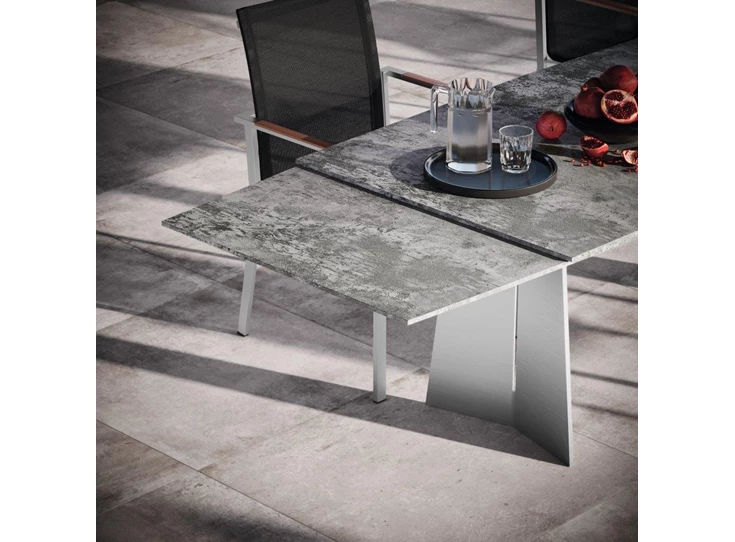 Detail Verlengbare Tafel Ancona bootvormig keramiek Zumsteg by Willisau