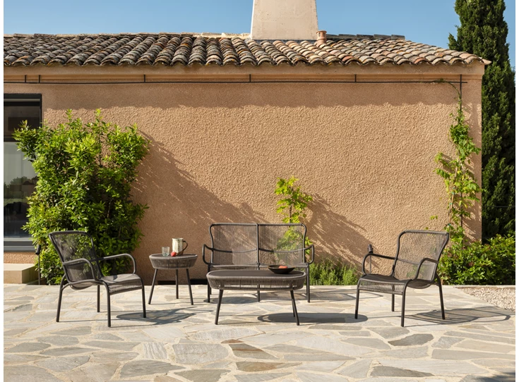 Sfeerfoto Bijzettafel Loop Side Table Fossil Grey Vincent Sheppard