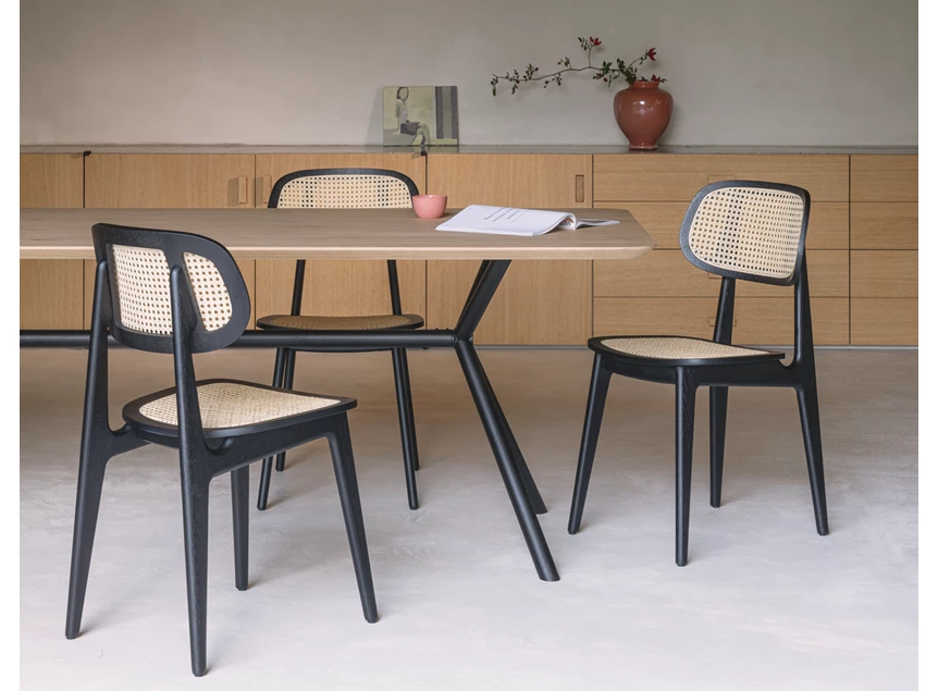 Zijkant Stoel Titus Dining Chair Black Oak Cane Seat Vincent Sheppard