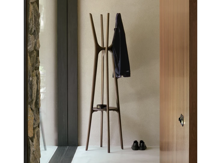 Sfeerfoto Kapstok Mahogany Pi Coat Stand 29786 Ethnicraft