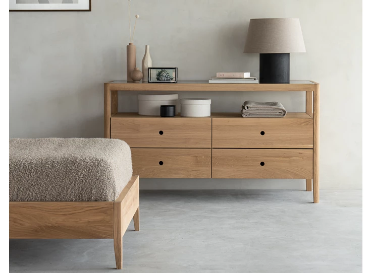 Sfeerfoto Ladekast Oak Spindle Dresser 51250 Ethnicraft