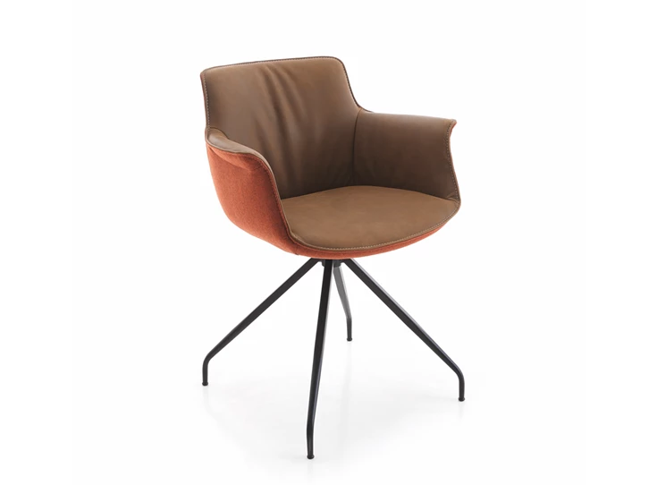 Armstoel 1243 Zilean SAYX combi leder stof Koinor