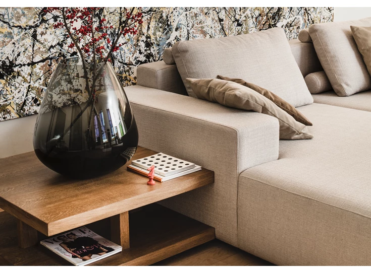 Zijkant Hoeksalon Lexus met longchair stof zand Passe Partout