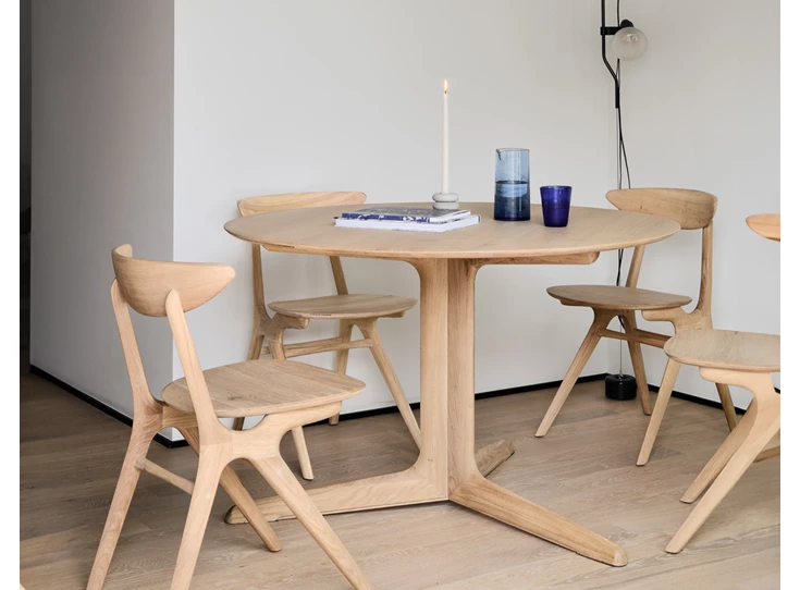 Sfeerfoto Eettafel Oak Corto Round Dining Table 50993 Ethnicraft
