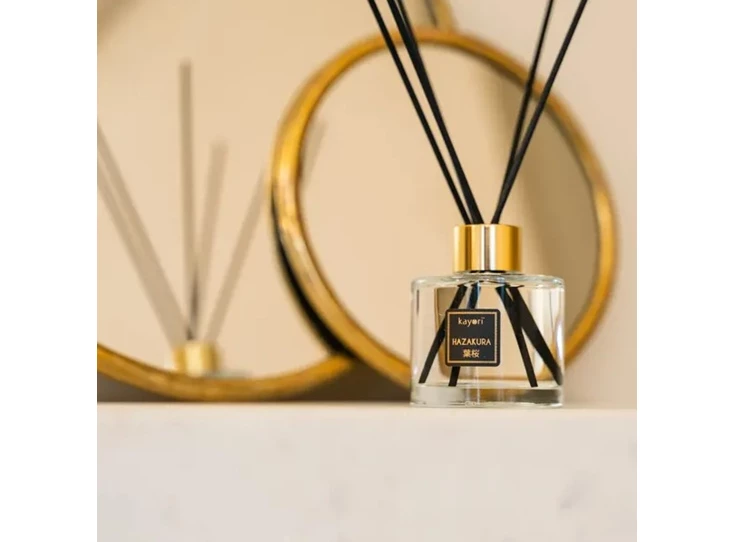 Kayori- Hazakura- diffuser- 200ml- sfeerbeeld