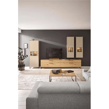 Mustering TV wand Kara Frame