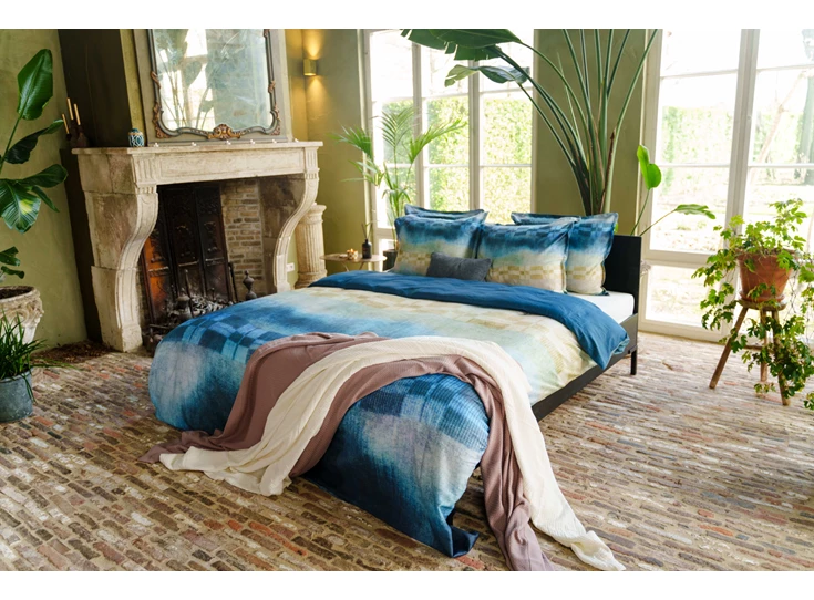 Kayori- Etsu- satijn- dekbedovertrek- 240/200-220- sfeerbeeld1