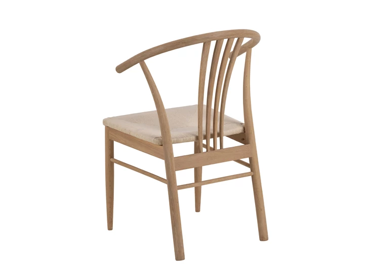 100352 I_York stoel schuin achteraanzicht actona eik geweven riet