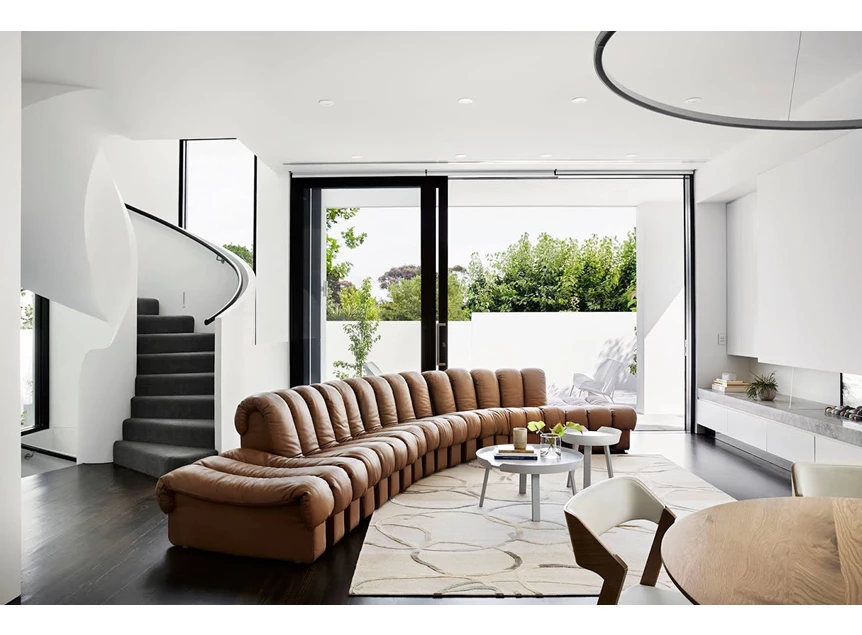 Sfeerfoto Verstelbare salon Snake DS-600 leder cognac De Sede