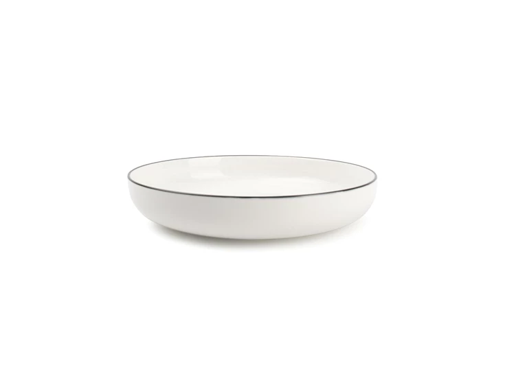 850015 studio base s&p wit servies zwart randje new china bone salt and pepper bord Ø21,5