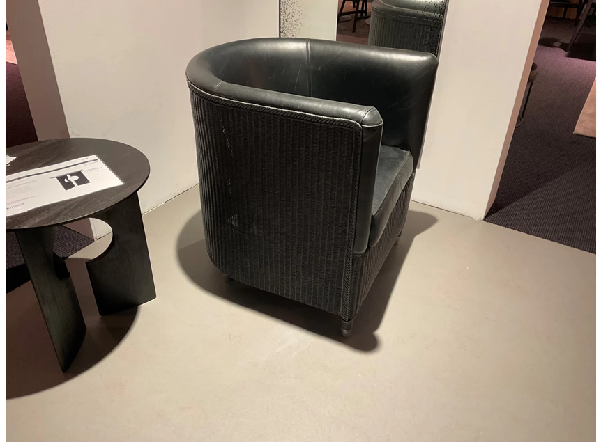 Zijkant Bijzetzetel Tokyo Deluxe leder en loom zwart Vincent Sheppard