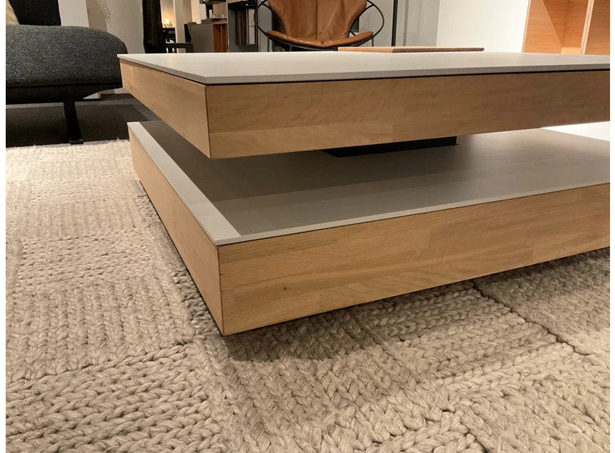 Zijkant Salontafel Split keramiek light grey romp natural oak Karat