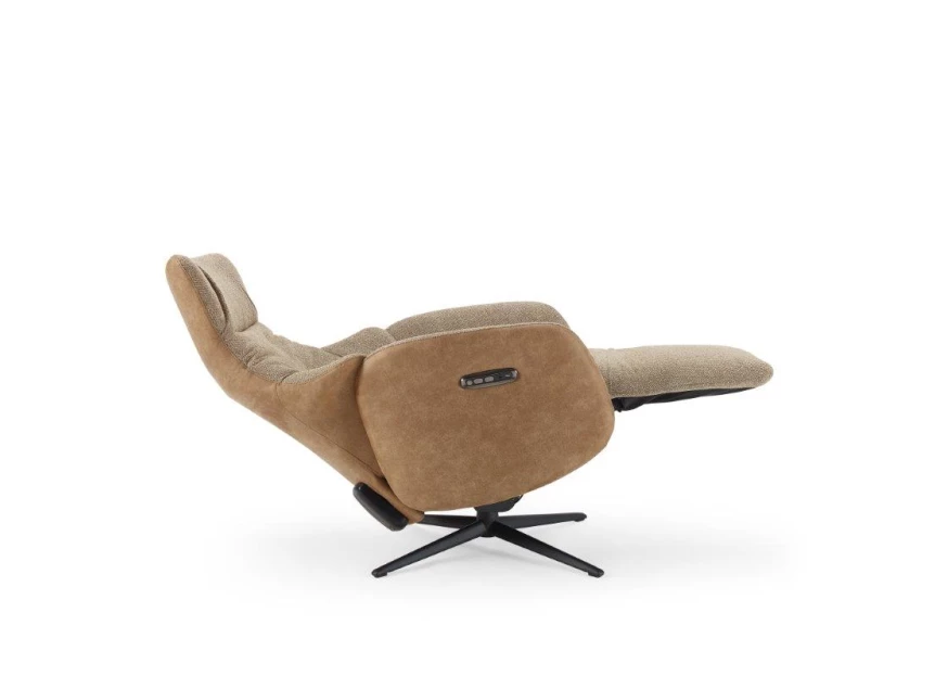 relaxzetel Lara 6454 bull 16 caramel 2 motoren zijkant helemaal open.png