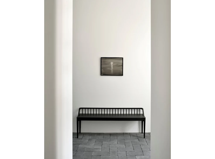 Sfeerfoto Oak Black Spindle Bench 51234 Ethnicraft