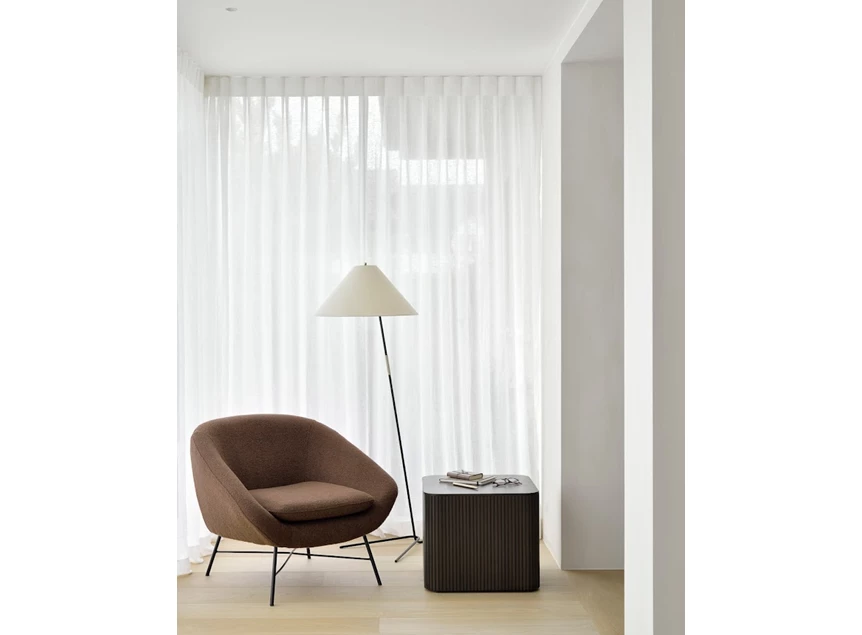 Sfeerfoto Barrow Lounge Chair Copper 20133 Ethnicraft