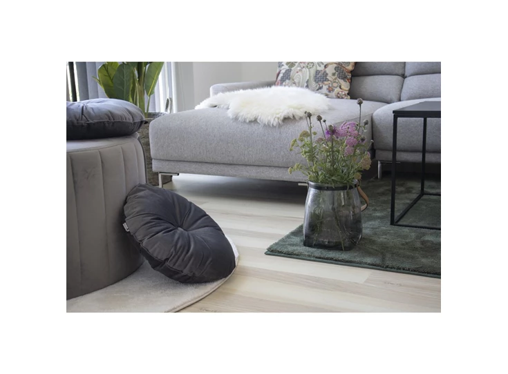 Schapenvel sfeerbeeld op zetel ivoor 50x85cm 3981001