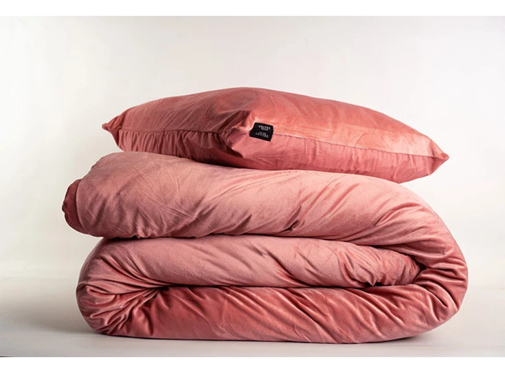 beau-maison-fluwelen-dekbedovertrek-oud-rose-rosew (1).jpg