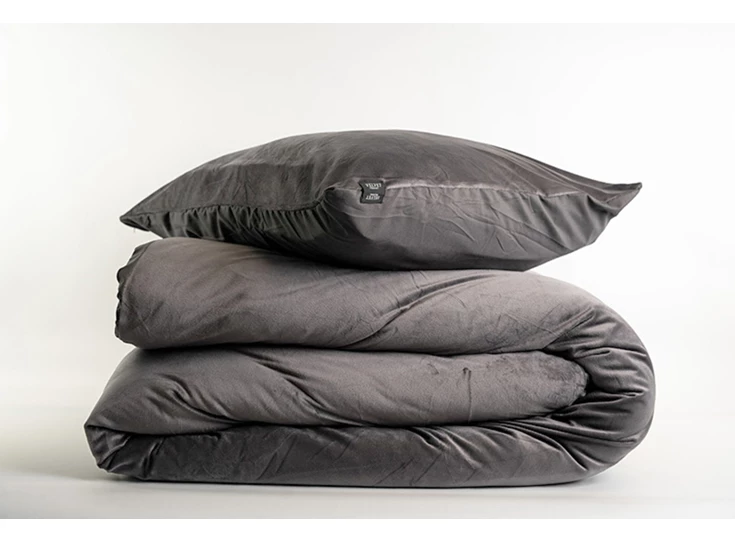 beau-maison-fluwelen-dekbedovertrek-antraciet-donk (1).jpg