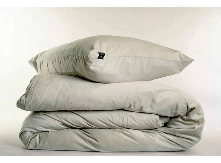 beau-maison-fluwelen-dekbedovertrek-zilver-velvet (1).jpg