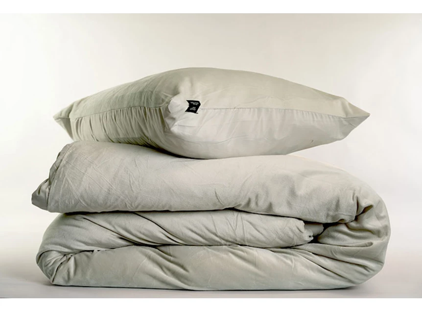 beau-maison-fluwelen-dekbedovertrek-zilver-velvet (1).jpg