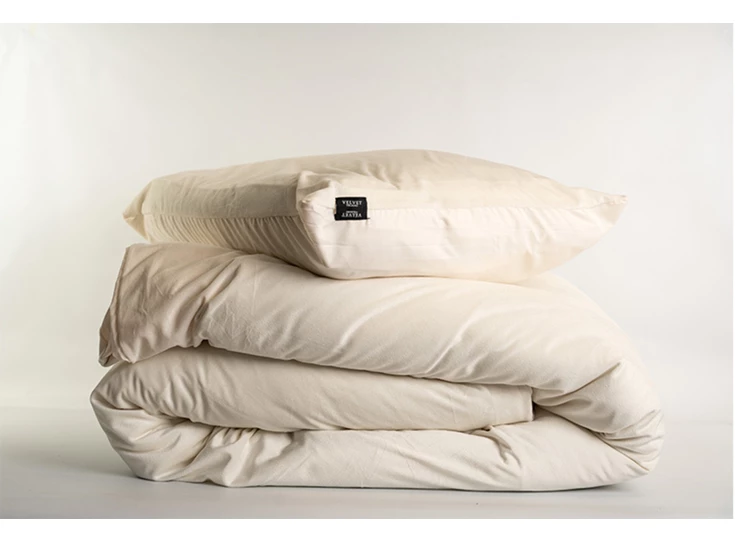 beau-maison-fluwelen-dekbedovertrek-parelwit-velve (1).jpg