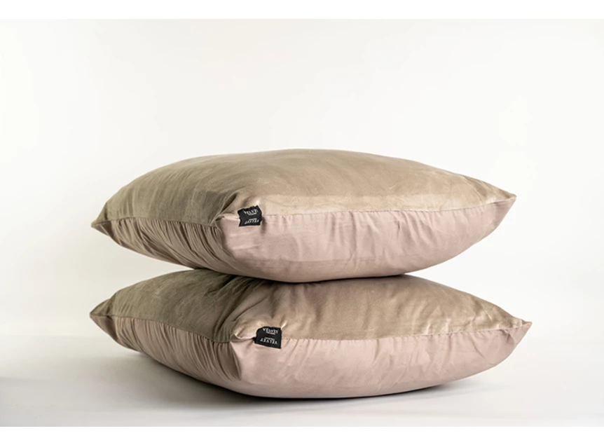 beau-maison-fluwelen-kussenslopen-taupe-grijs-velv.jpg