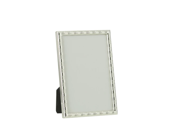 Afgeronde fotokader lijnen- 15x20- metaal- zilver- large