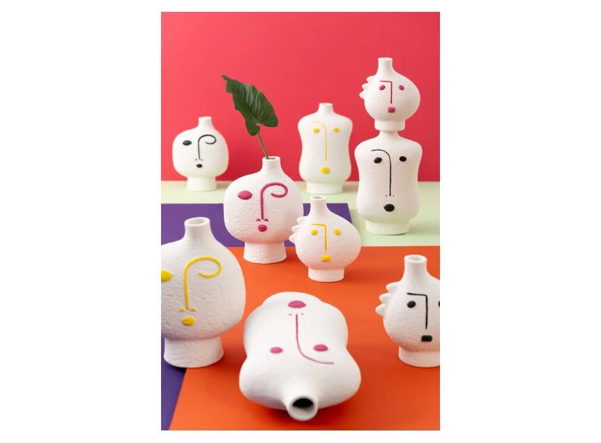 Abstracte vaas gezicht- porselein- fushia/wit- small- sfeerbeeld