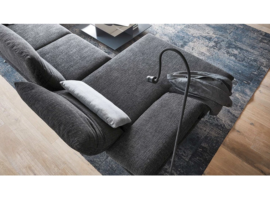 Bovenkant Grote hoeksalon Francis met longchair stof donkergrijs Koinor