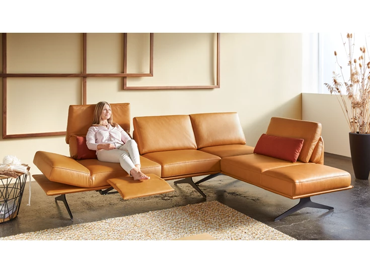 Elektrische relaxfunctie Verstelbare hoekzetel Finero leder caramel Koinor