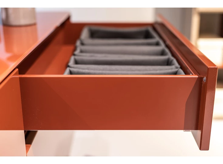 Lade open Dressoir Goya opstelling 37 hoogglans india red Sudbrock