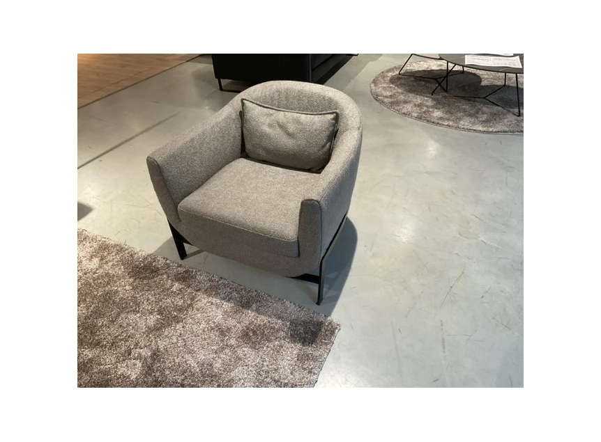 C 196 Poli in stof Natuzzi Editions