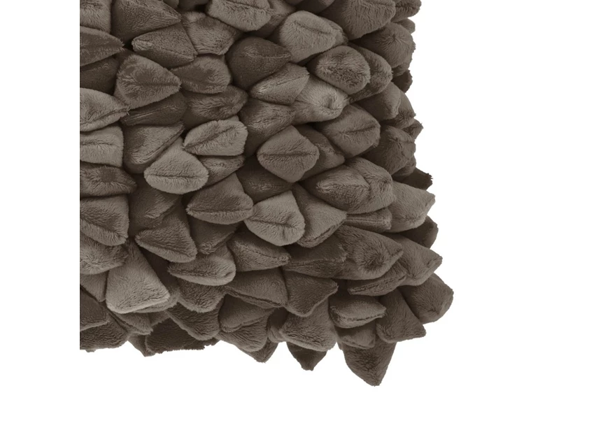 255-620-181 earth taupe sierkussen pebble decoratie detail