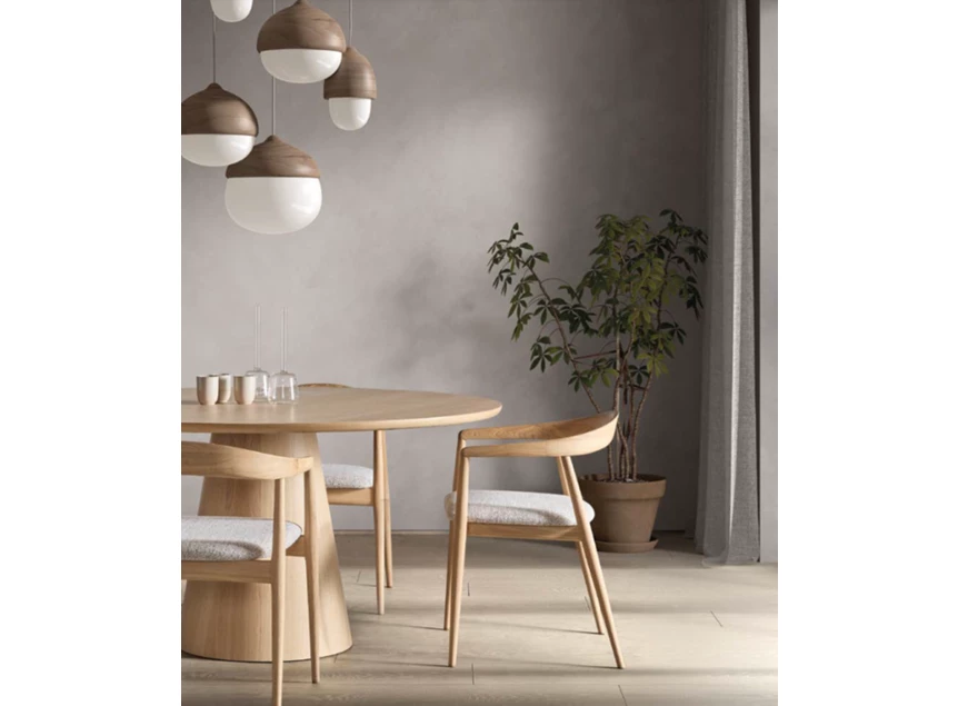 Sfeerfoto Armstoel Pura naturel eik stof bisque Castle Line