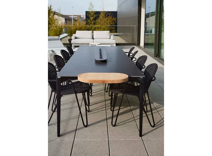 Front Outdoor Tafel Layers keramiek Black Iron Joli