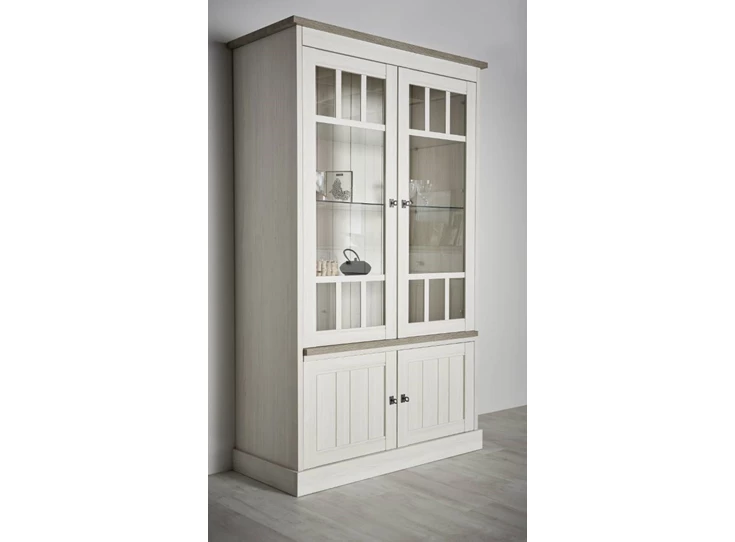 York eetkamer meubar dressoir vitrinekast landelijk hout larik eik licht kristal eettafel