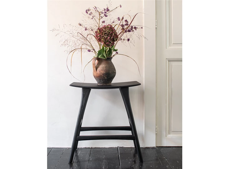 Sfeerfoto Oak Osso Black Counter Stool 53045 Ethnicraft