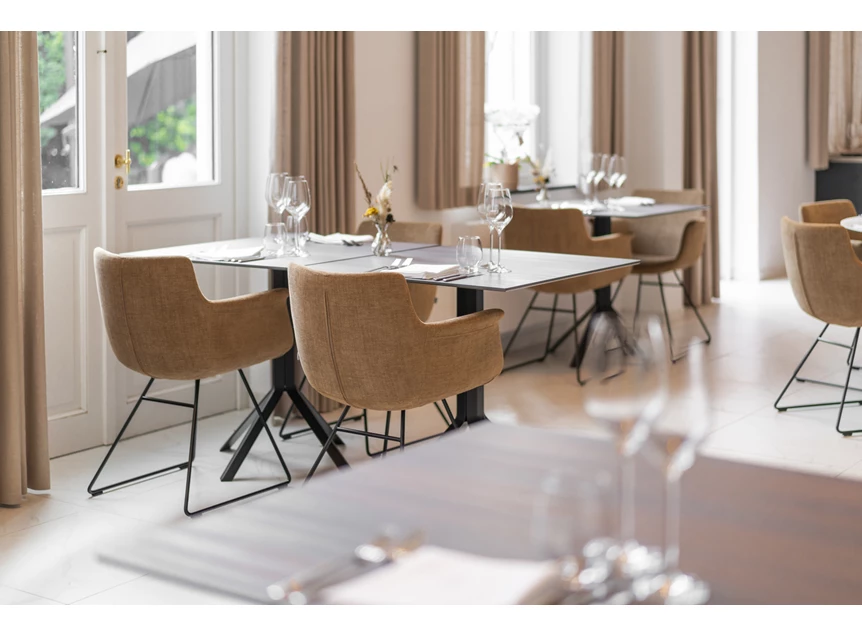 Restaurant Bistrotafel Fizz Square keramiek Joli