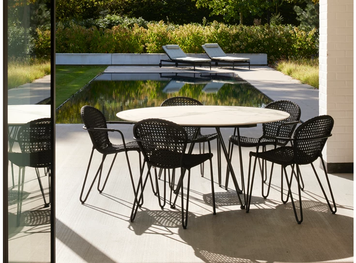 Tafel Wire Round Xeramica Calacatta Naturale Joli