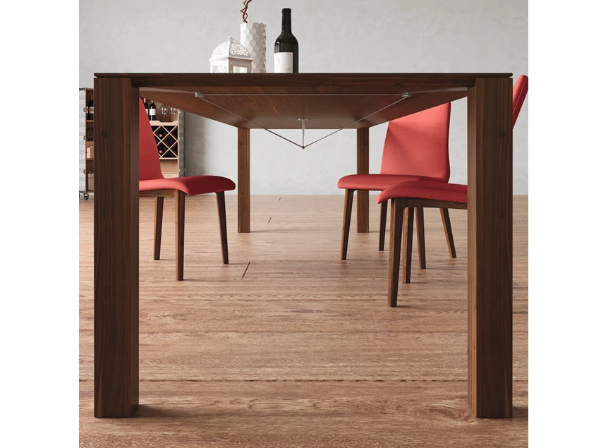 Front Tafel Varino massief hout Amerikaanse noten Willisau