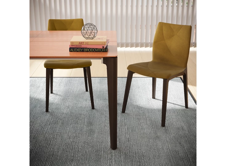 Detail Verlengbare tafel Imperia massief hout eik gebeitst Willisau