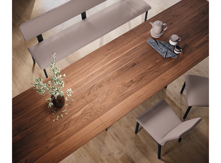 Bovenkant Verlengbare tafel Arona massief hout Amerikaans noten Willisau