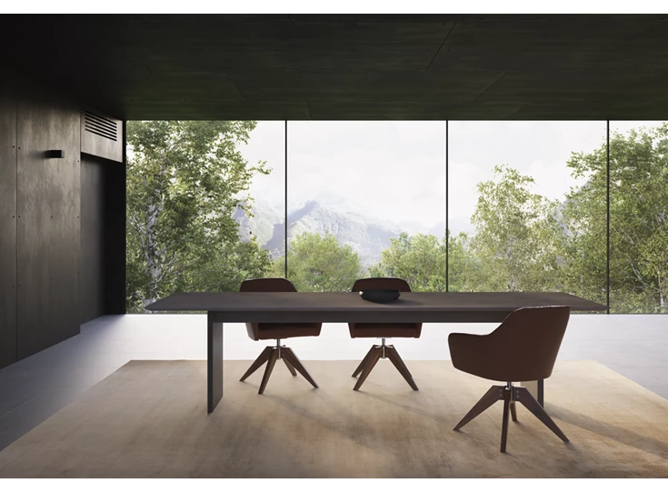 Sfeerfoto Tafel Aliano rechthoekig massief hout eik gebeitst Willisau