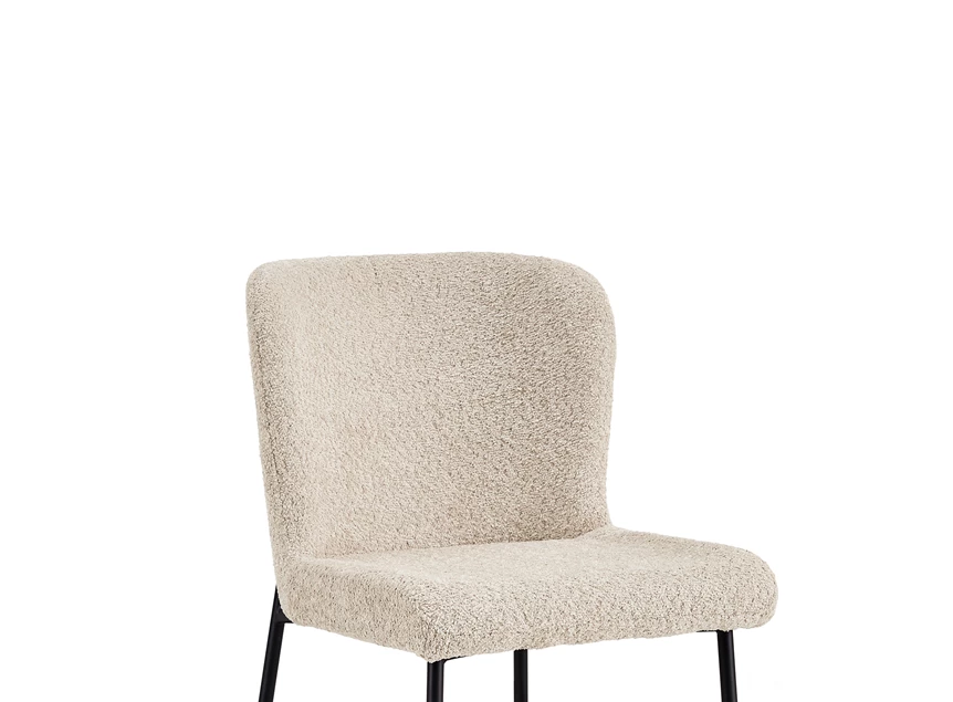Stoel Lisa bouclé stof beige 9035-2-82.50 schuin vooraanzicht detail zitting