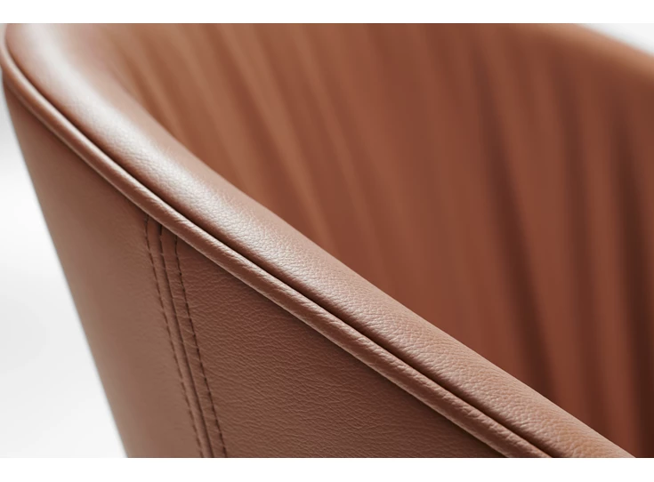 Detail Armstoel Dan 2043 lage stervoet leder cognac Draenert