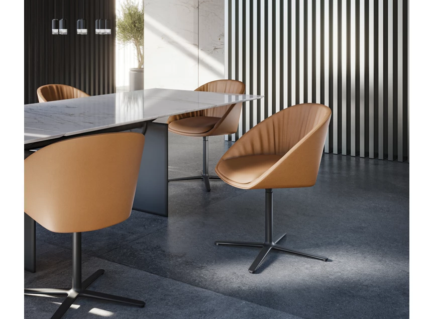 Sfeerfoto Armstoel Dan 2043 lage stervoet leder cognac Draenert