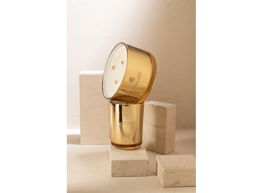 Geurkaars- excellent golden honey- goud- large- 40u- Ø14x9.5cm- sfeerbeeld