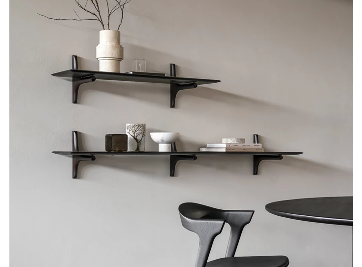 Zijde sfeerfoto Wandplank Mahogany Pi Dark Brown Wall Shelf 29793 Ethnicraft